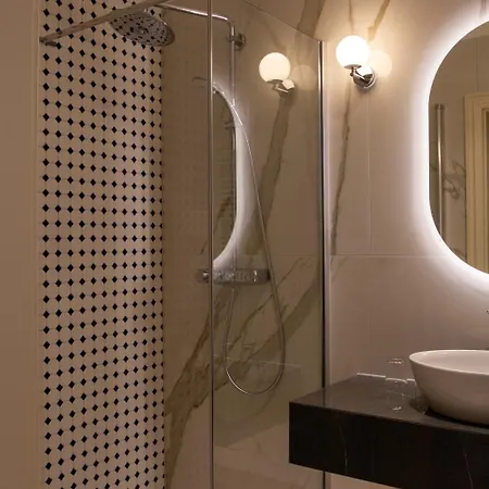Boutique H23 Hotel 4*
